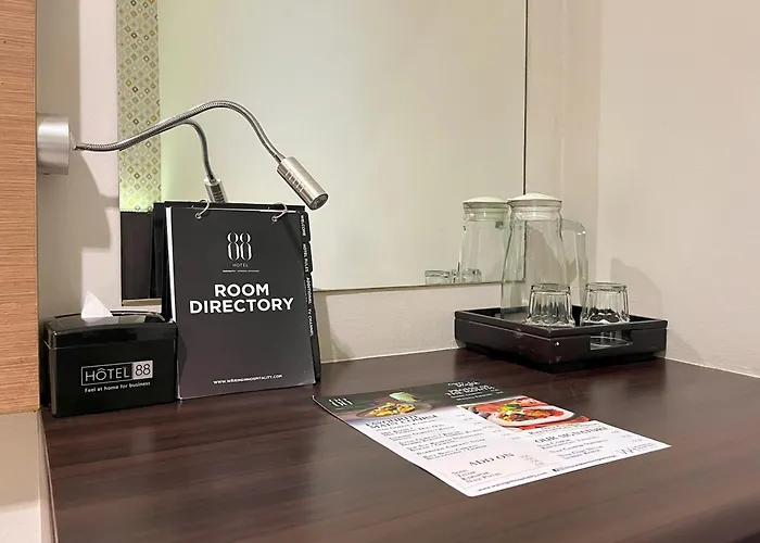 88 Embong Kenongo - Kayun By WhHotel Surabaya